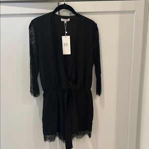 Elegant Black Lace Trim Robe